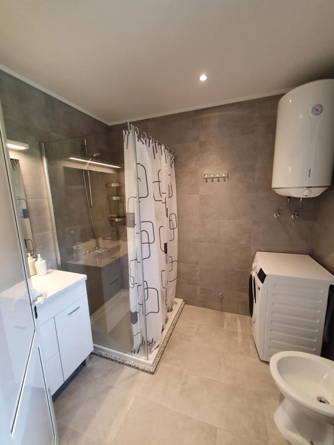 Relax House Rosemary Apartment Draga Bascanska Luaran gambar