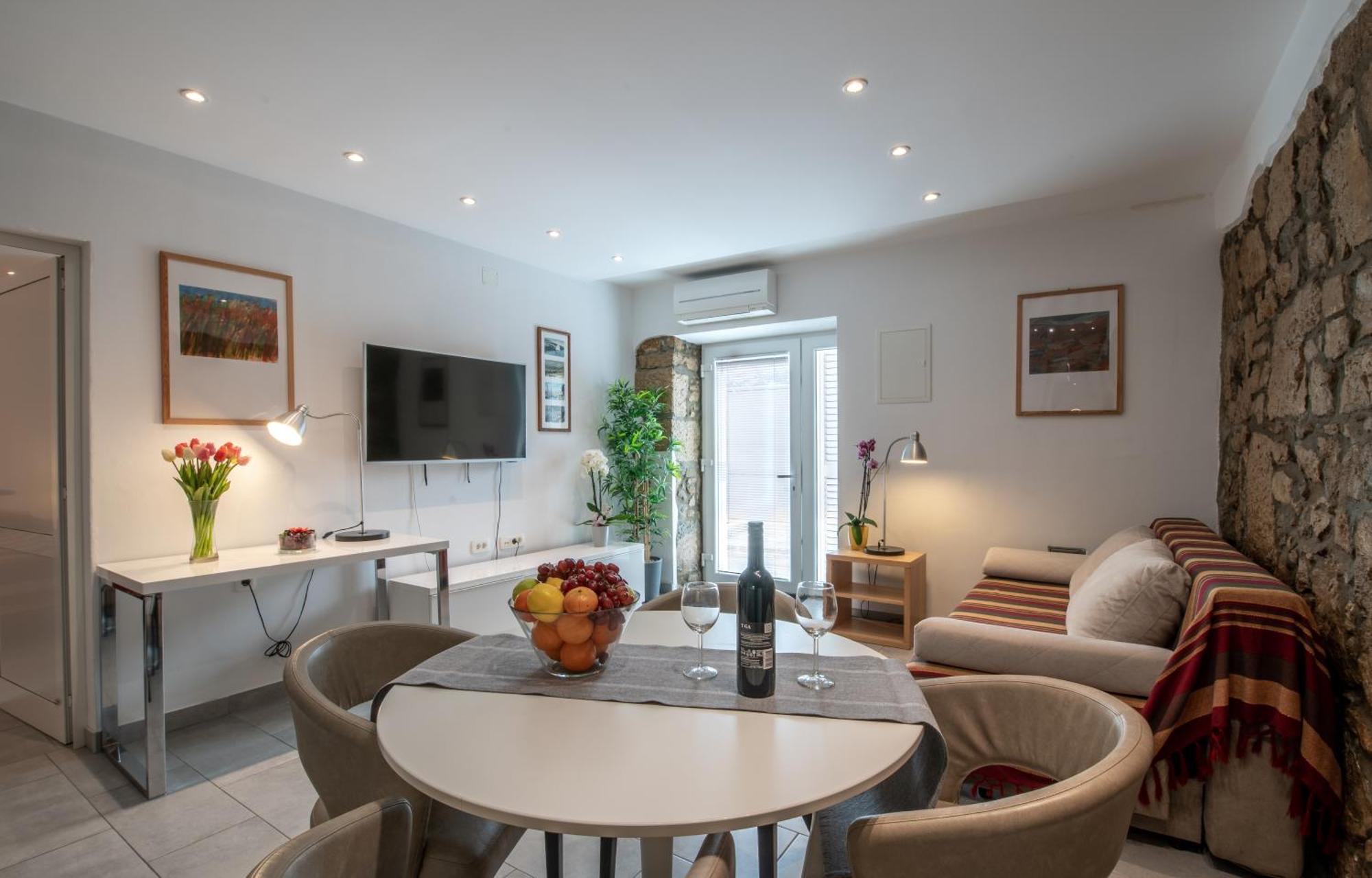 Relax House Rosemary Apartment Draga Bascanska Luaran gambar